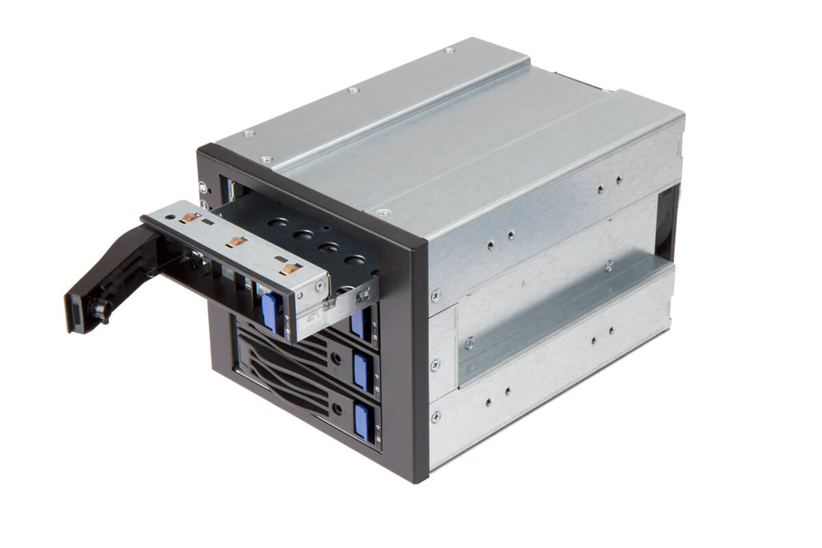 IW-SK34-02 - server system assembly